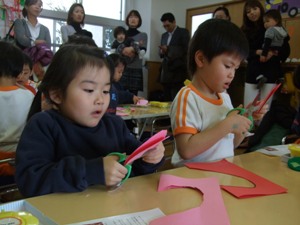 うめ・作業中ゆきなせいすけ.JPG