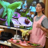 第78回幼稚園だより「年長 壁面製作『夏野菜』」