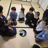 第183回幼稚園だより「年中 お茶のお稽古」
