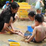 第55回幼稚園だより「どろんこ遊び」